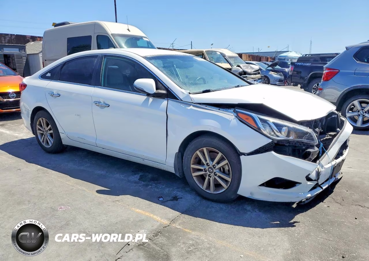 2015 Hyundai Sonata Eco VIN:5NPE24AA3FH130381 - 4