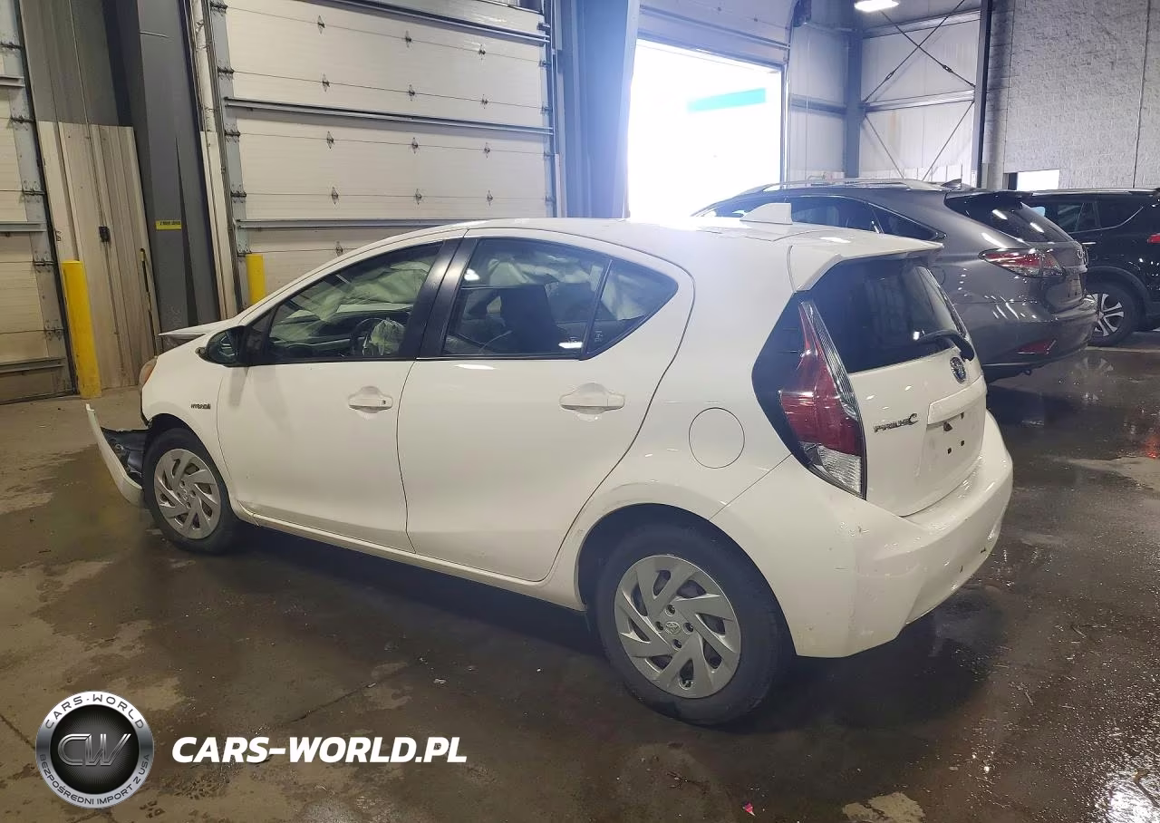2016 Toyota Prius C One VIN:JTDKDTB35G1126557 - 2
