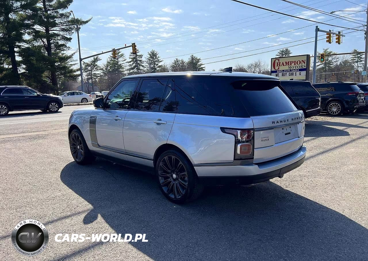 2018 Land Rover Range Rover Supercharged VIN:SALGS2RE4JA504820 - 3