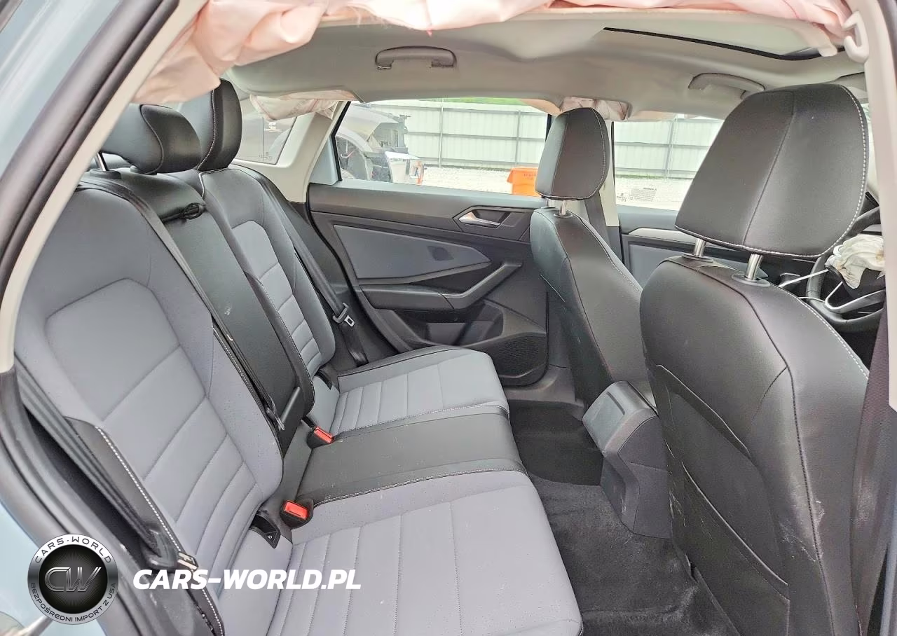2025 Volkswagen Jetta Se VIN:3VW7X7BU6SM049008 - 10