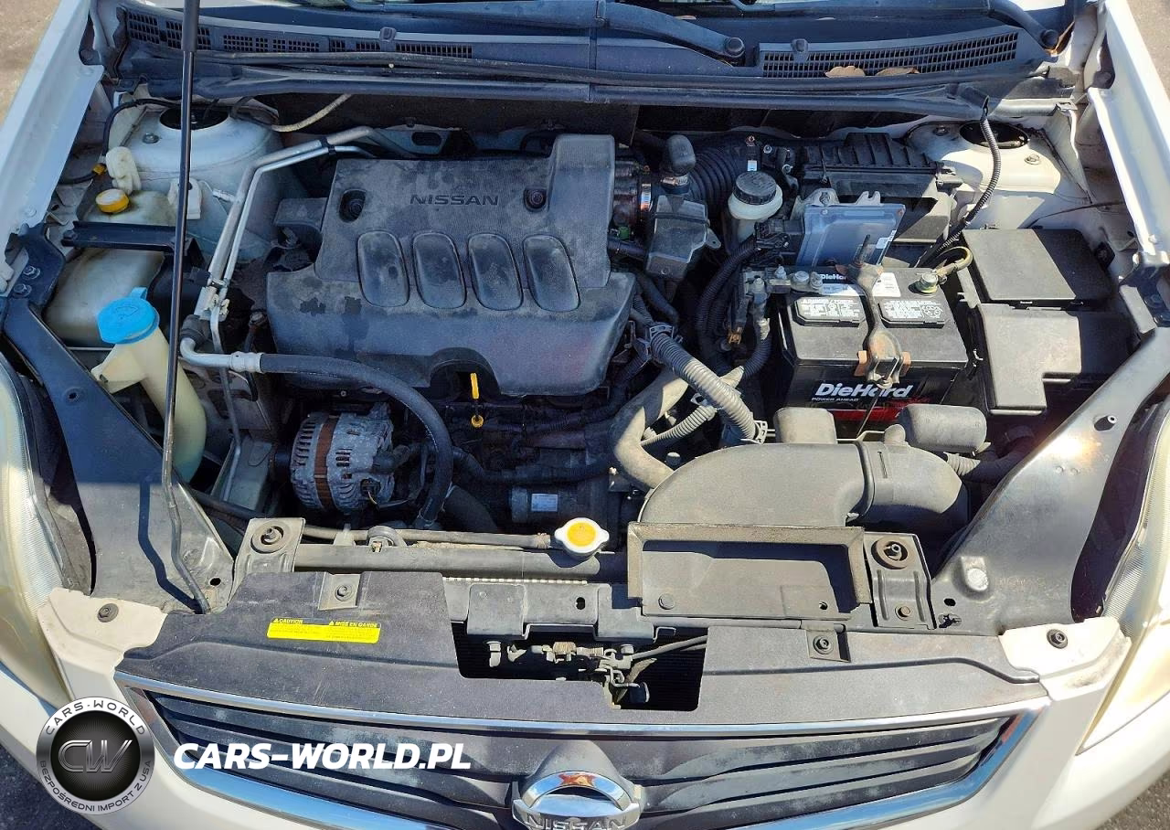 2010 Nissan Sentra 2.0 VIN:3N1AB6AP8AL665992 - 11