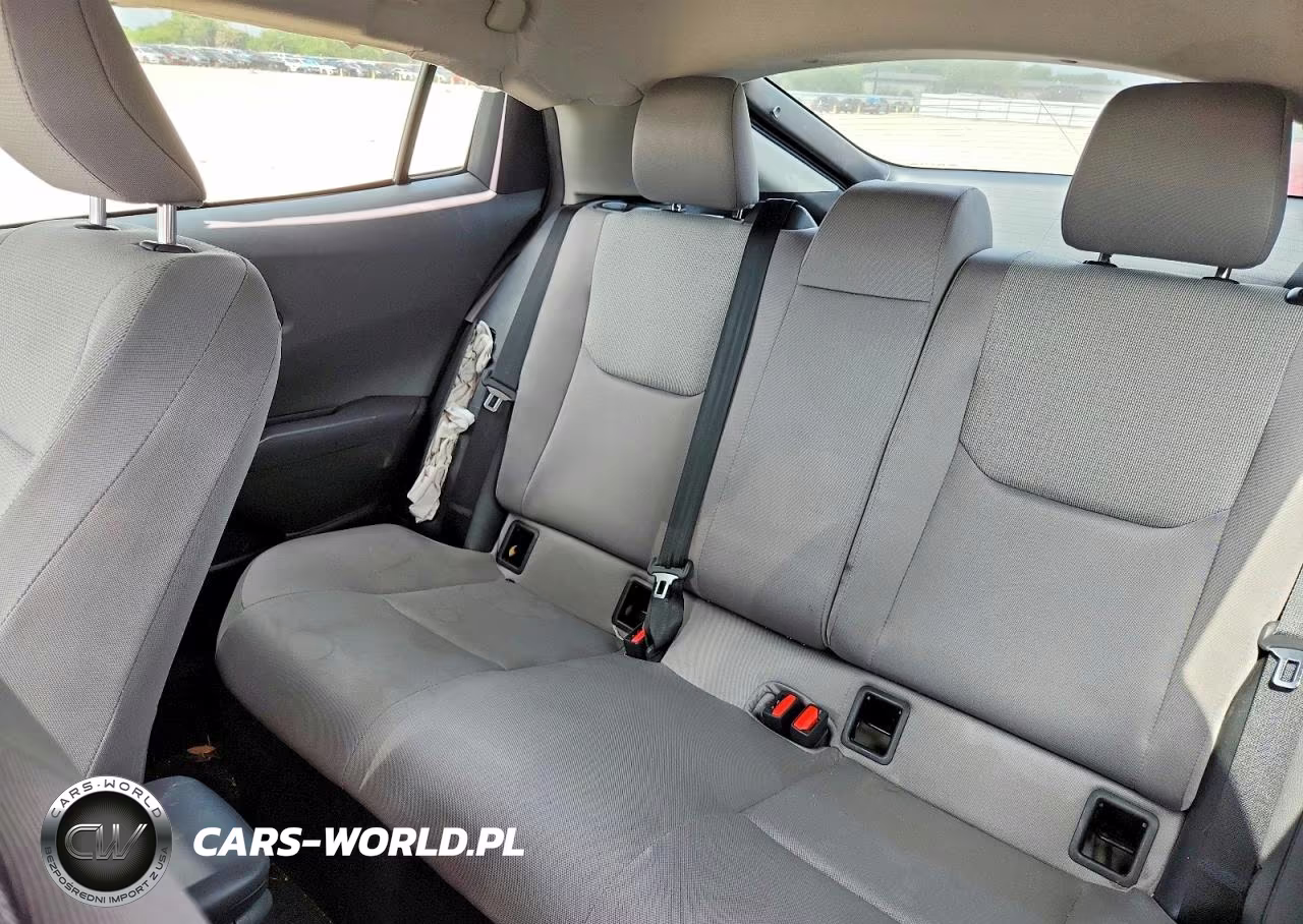 2023 Toyota Prius Le VIN:JTDACAAU4P3007951 - 10