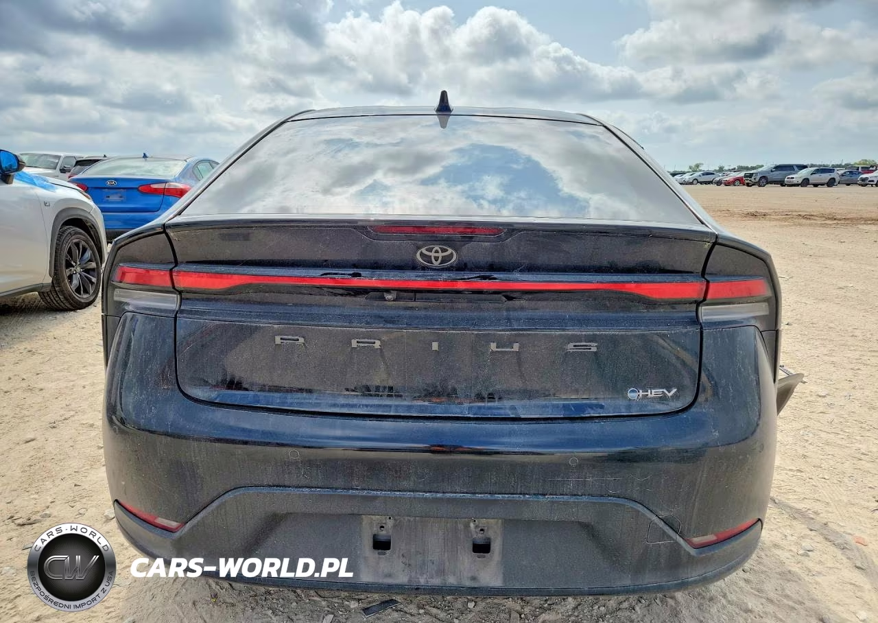2023 Toyota Prius Le VIN:JTDACAAU4P3007951 - 6