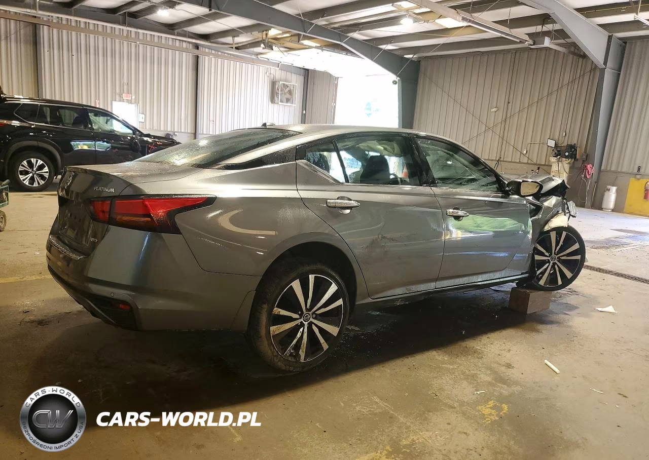2021 Nissan Altima Platinum VIN:1N4BL4FW5MN390725 - 3