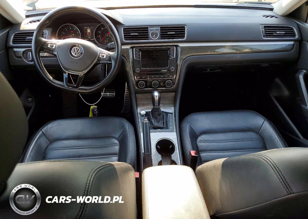 2016 Volkswagen Passat Sel VIN:1VWCT7A34GC036592 - 8
