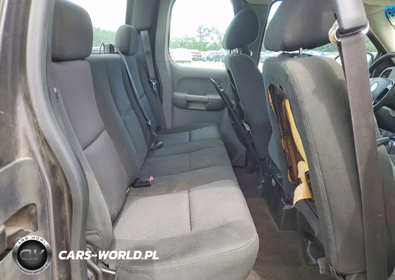 2010 Chevrolet Silverado C1500 VIN:1GCSCPEA4AZ254608 - 10