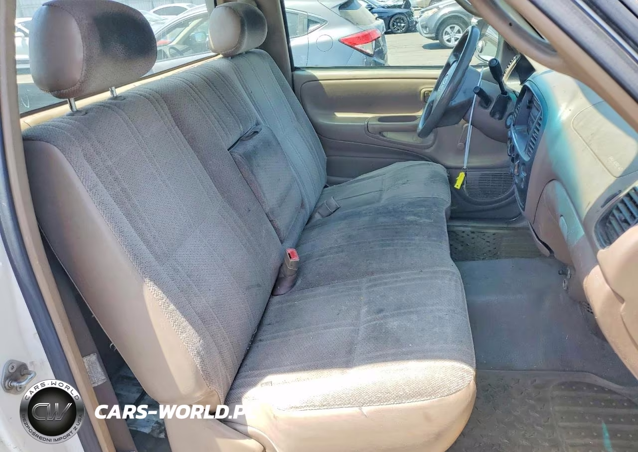 2003 Toyota Tundra Base VIN:5TBJN32103S385213 - 10