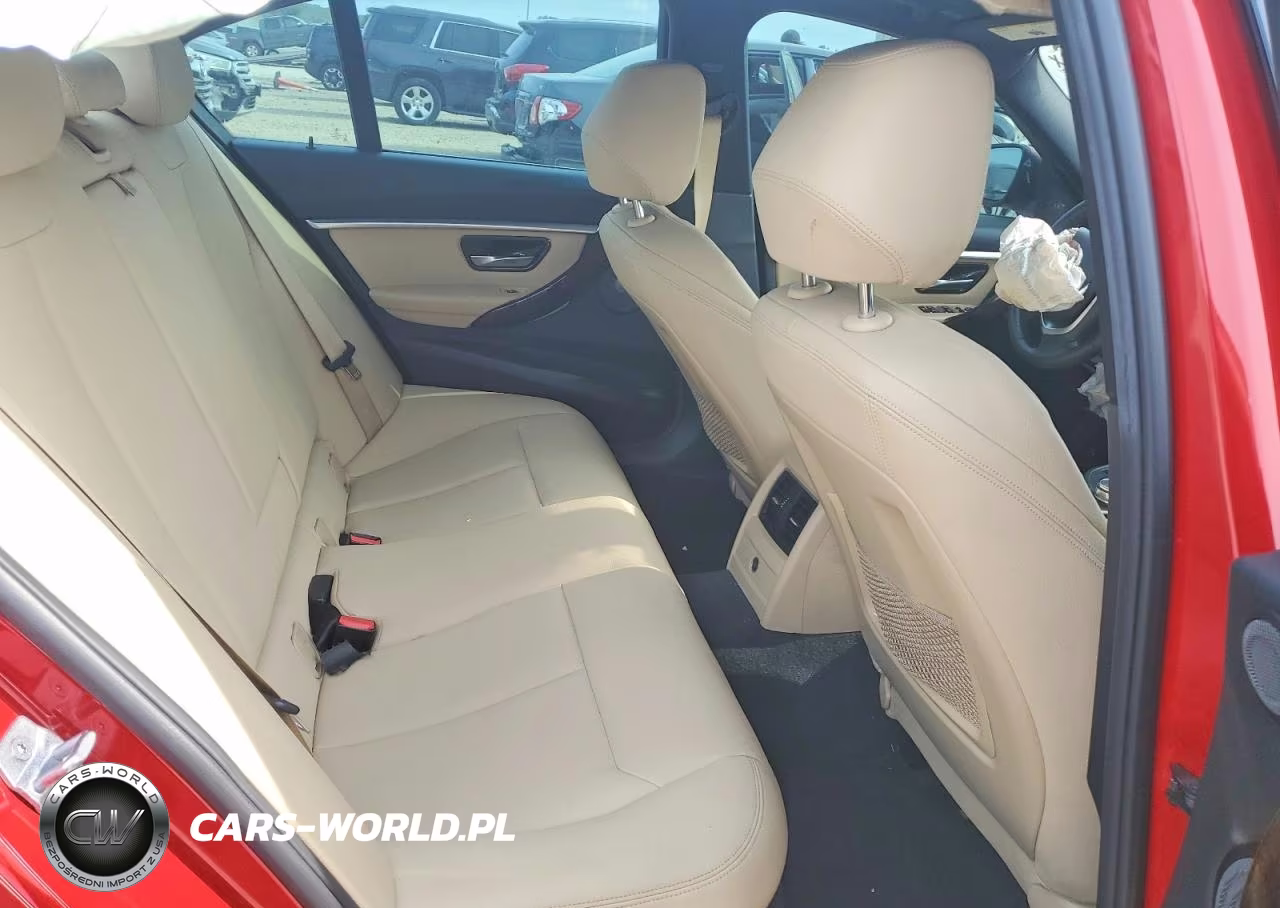 2018 BMW 330 I VIN:WBA8B9G54JNU99888 - 10