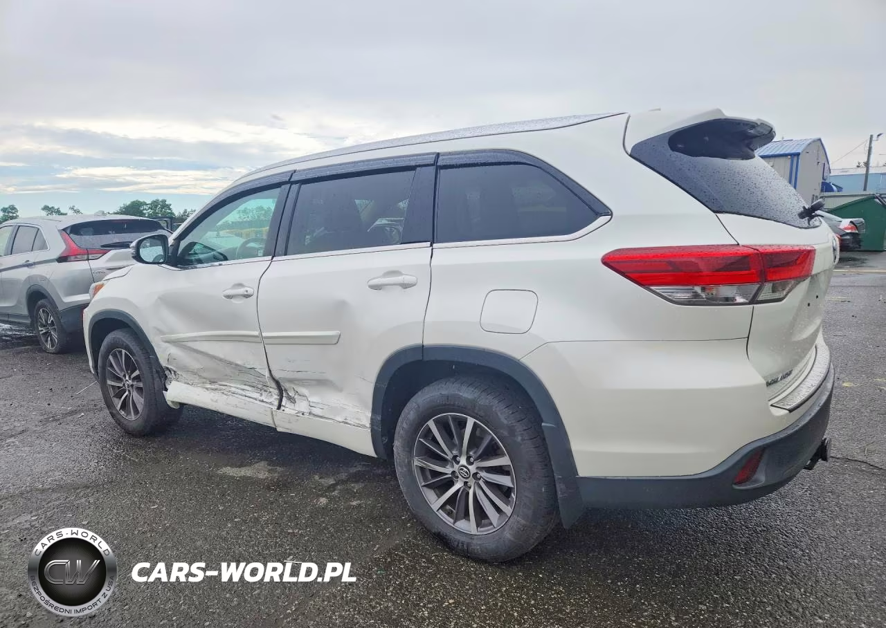 2017 Toyota Highlander Xle VIN:5TDJZRFH8HS443730 - 2