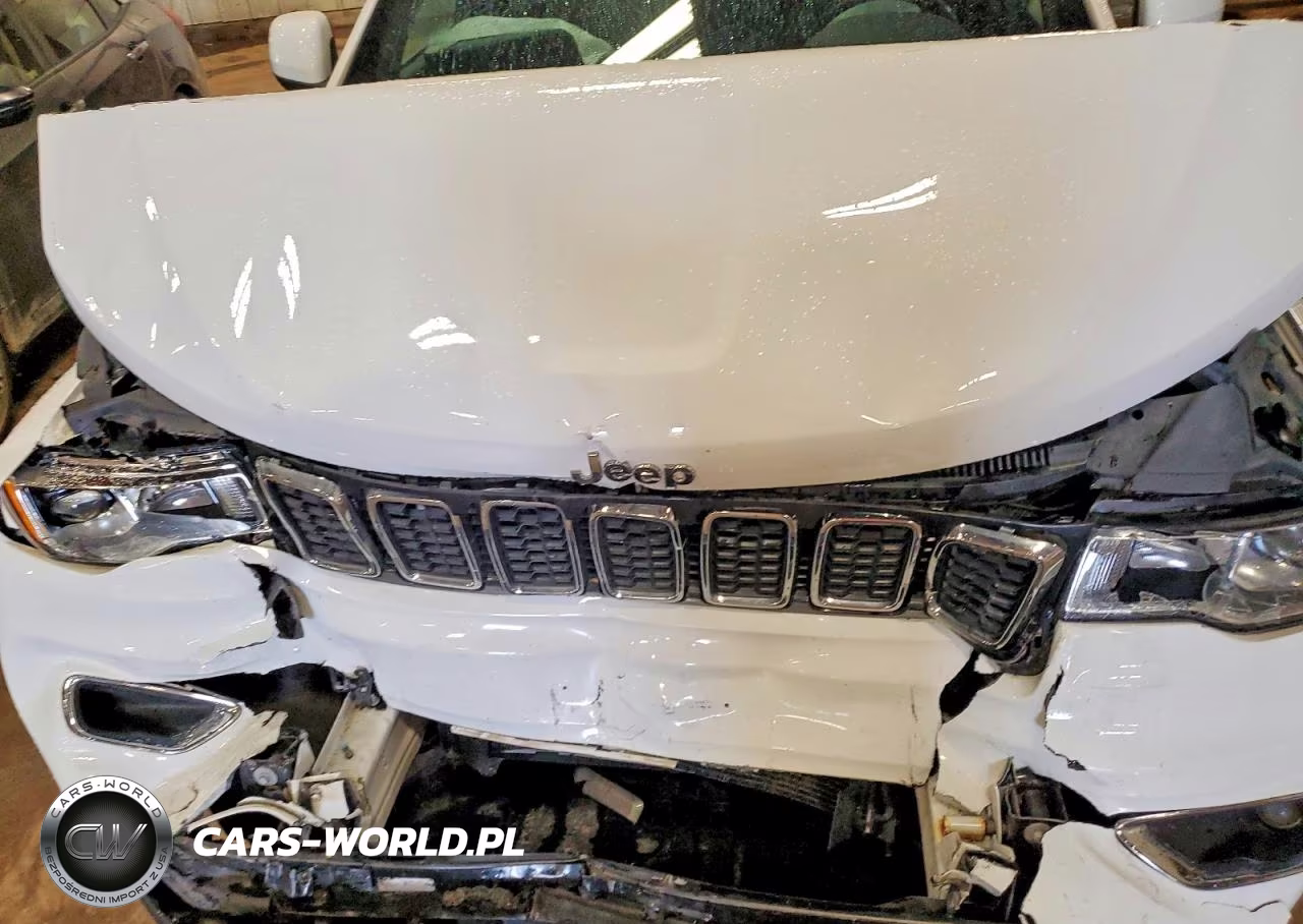2020 Jeep Grand Cherokee Laredo VIN:1C4RJFAG4LC256602 - 11