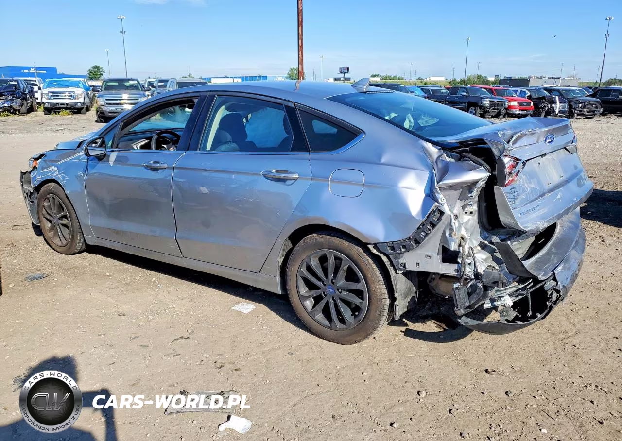 2020 Ford Fusion Se VIN:3FA6P0HD7LR180181 - 2