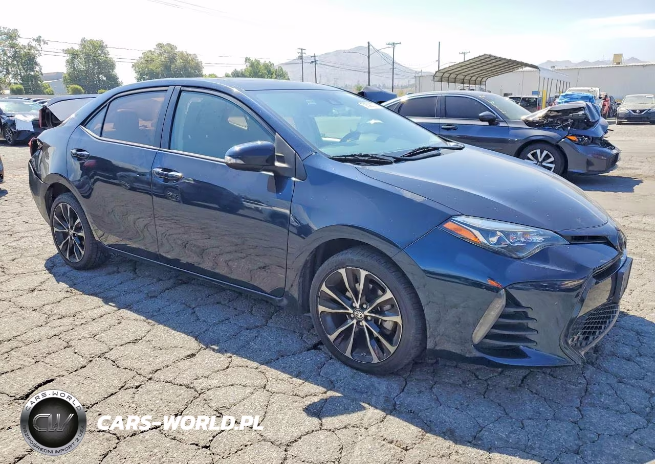 2019 Toyota Corolla Se VIN:5YFBURHE7KP925238 - 4