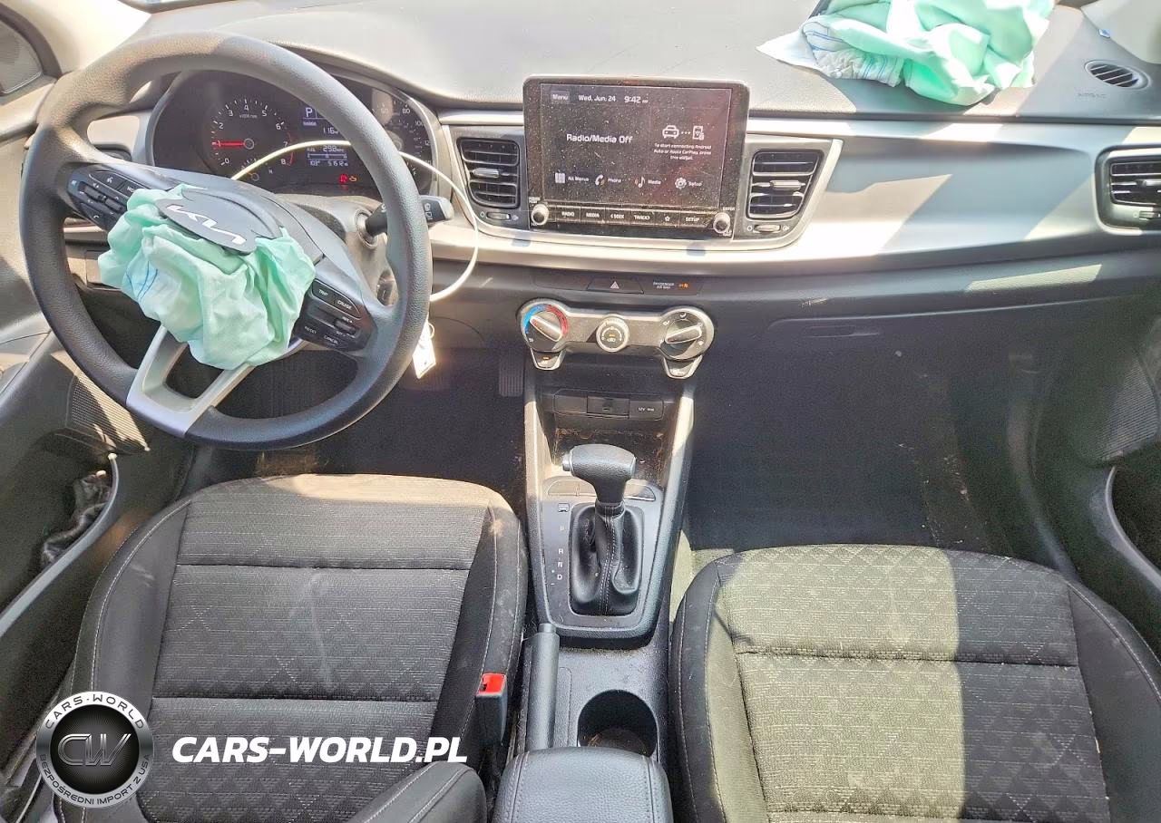 2022 Kia Rio S VIN:3KPA25AD8NE506459 - 8