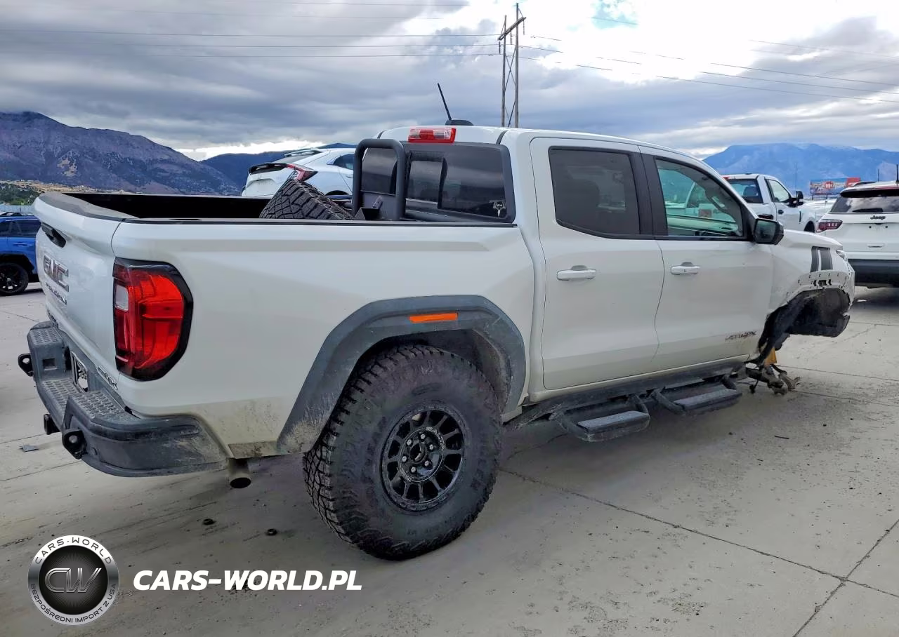 2024 GMC Canyon At4X VIN:1GTP6EEK1R1127934 - 3
