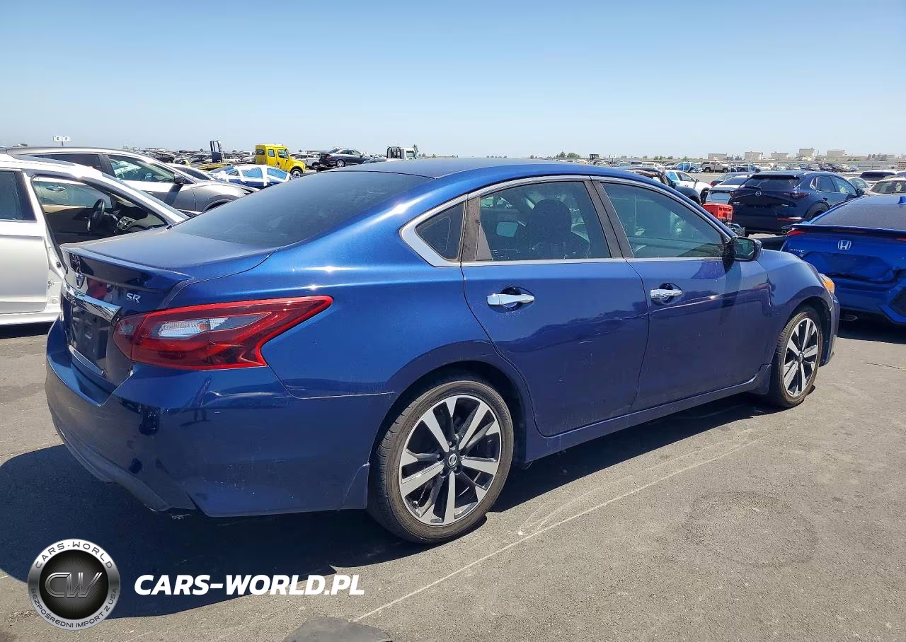 2018 Nissan Altima 2.5 Sr VIN:1N4AL3AP3JC139974 - 3