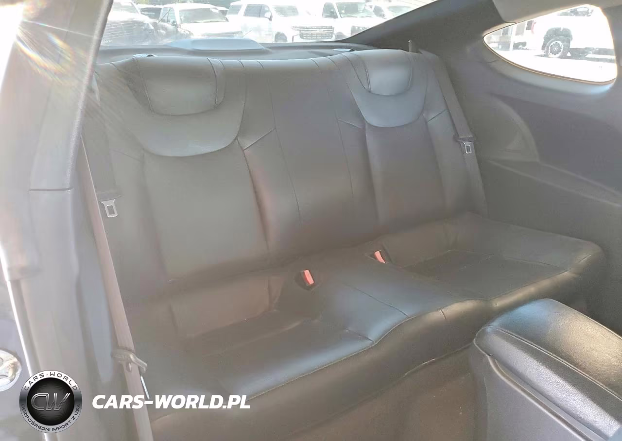 2010 Hyundai Genesis Coupe 3.8L VIN:KMHHU6KH3AU011576 - 10