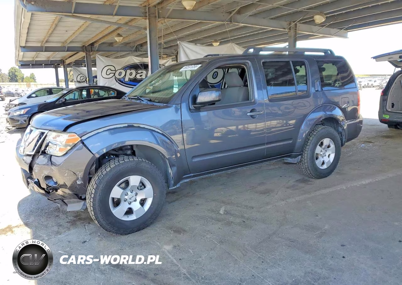 2010 Nissan Pathfinder S Fe+