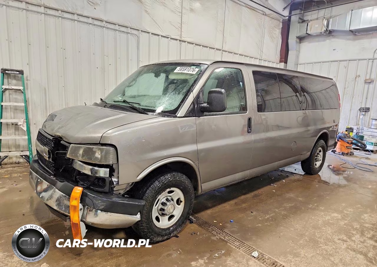 2012 Chevrolet Express G3500 Lt