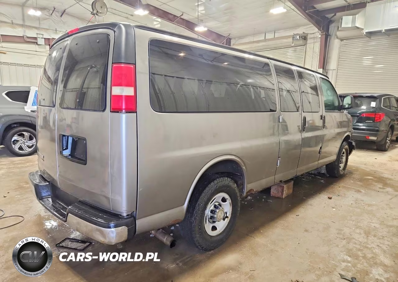 2012 Chevrolet Express G3500 Lt VIN:1GAZG1FA4C1199800 - 3