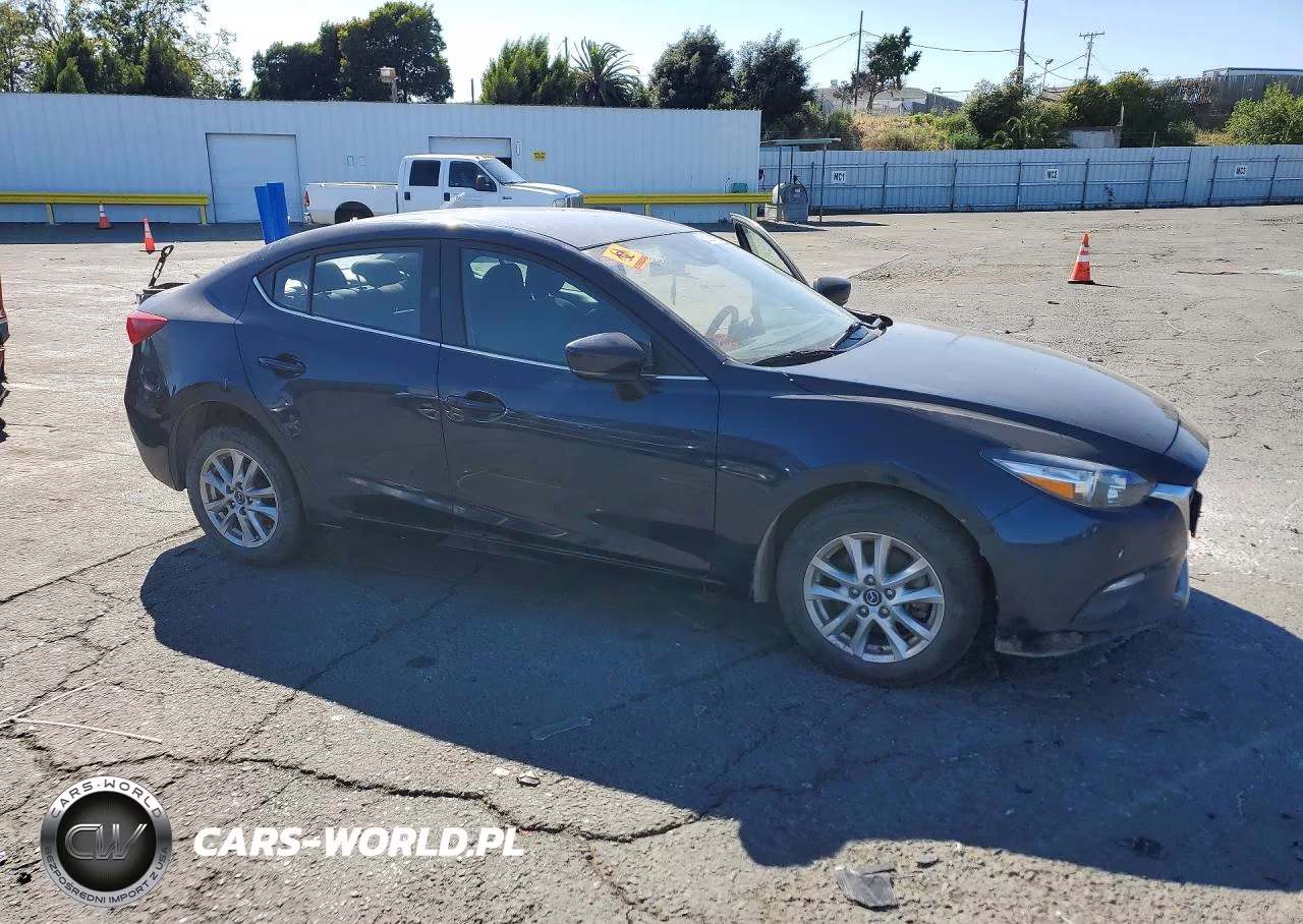 2018 Mazda 3 Sport VIN:3MZBN1U72JM199801 - 4