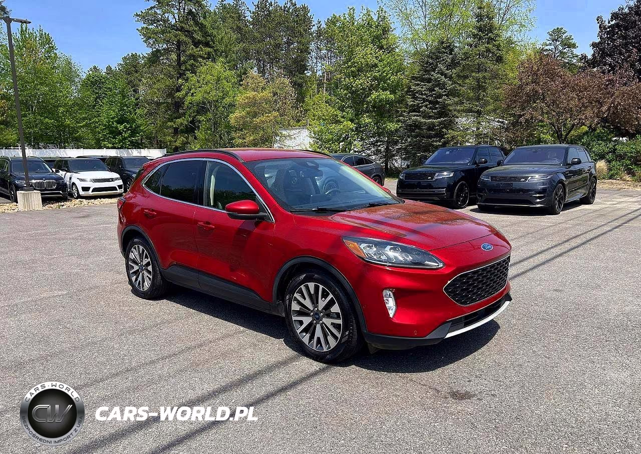 2020 Ford Escape Titanium – zdjęcie 1 z 10