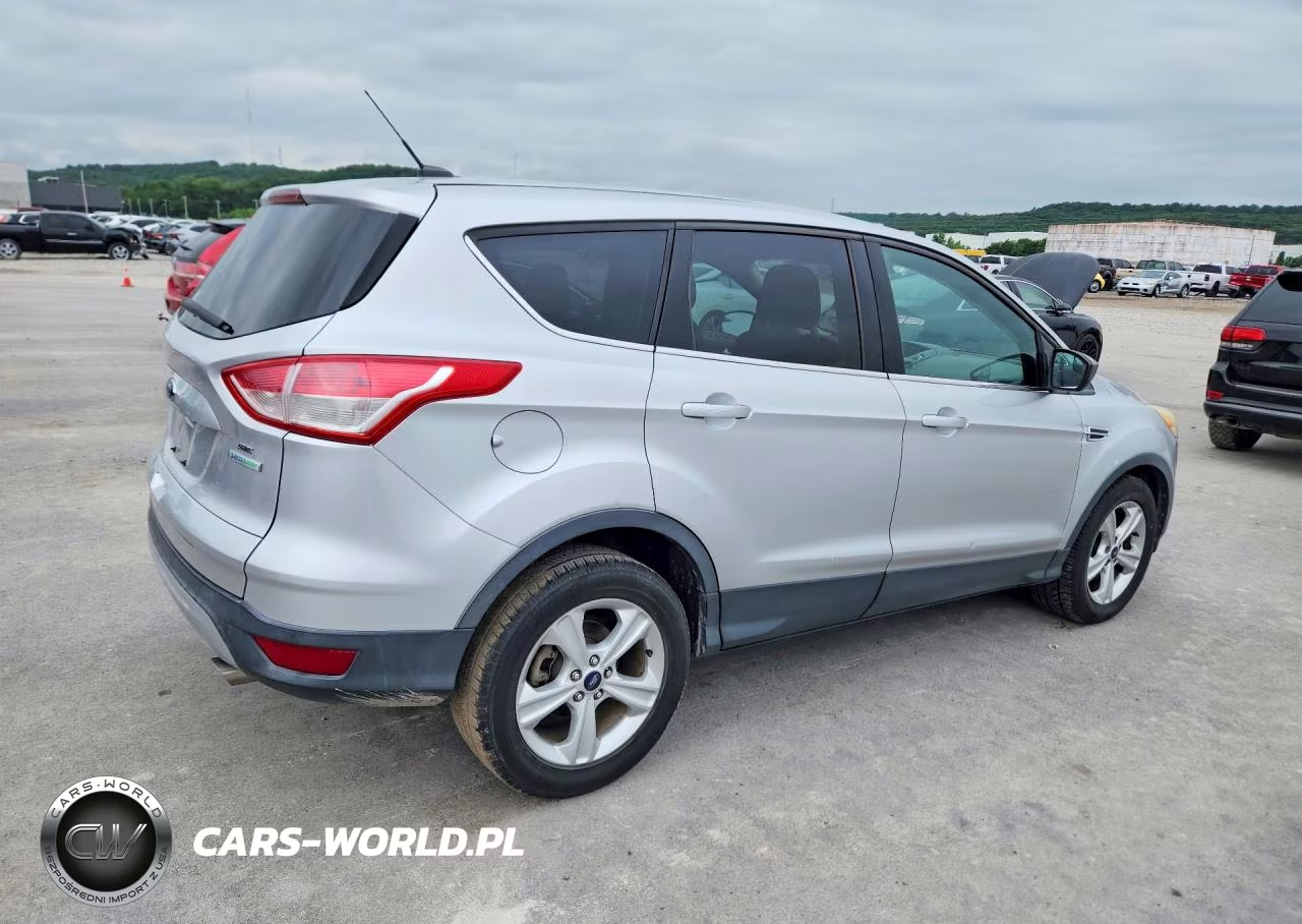 2014 Ford Escape Se VIN:1FMCU0GXXEUD03108 - 3