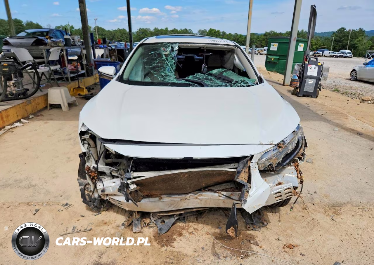 2017 Honda Civic Touring VIN:19XFC1F9XHE213120 - 5