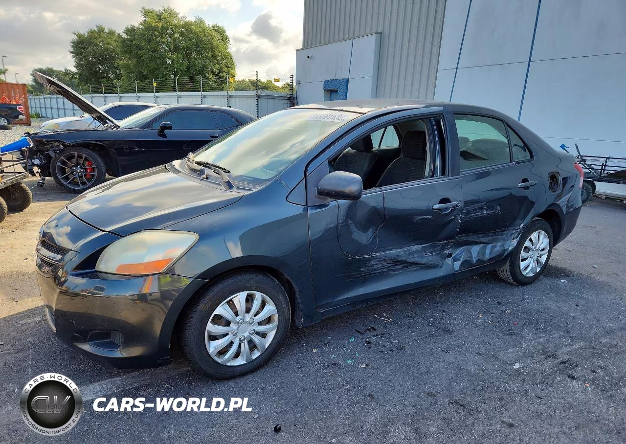 2007 Toyota Yaris Base
