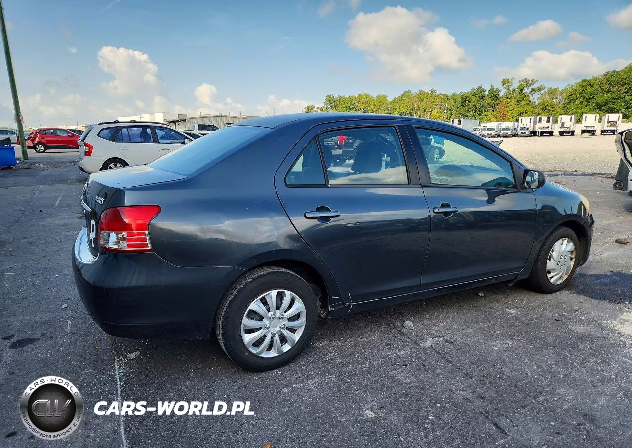 2007 Toyota Yaris Base VIN:JTDBT923671075222 - 3