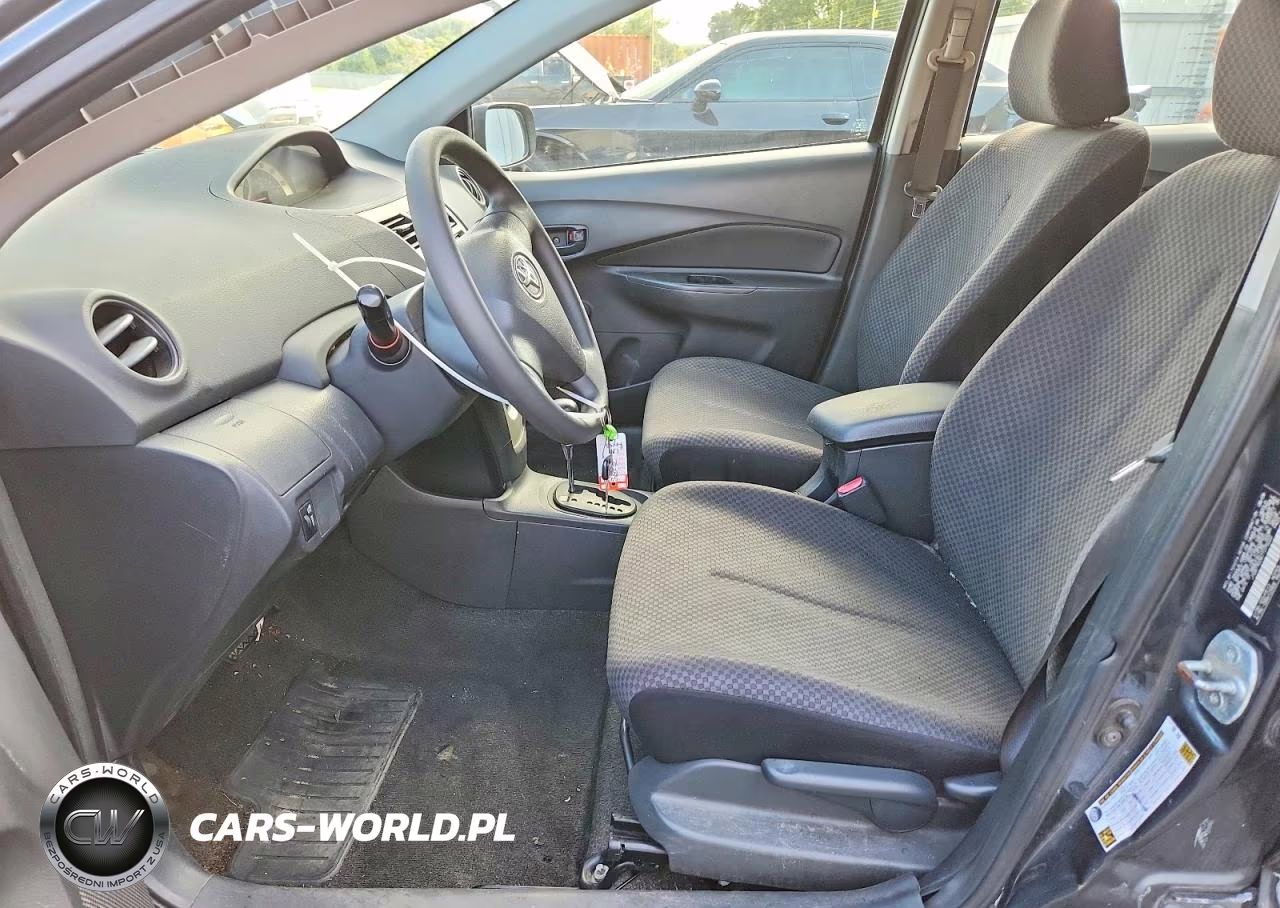2007 Toyota Yaris Base VIN:JTDBT923671075222 - 7
