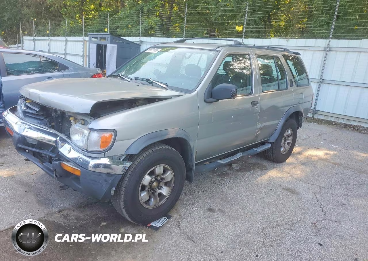 1998 Nissan Pathfinder Xe