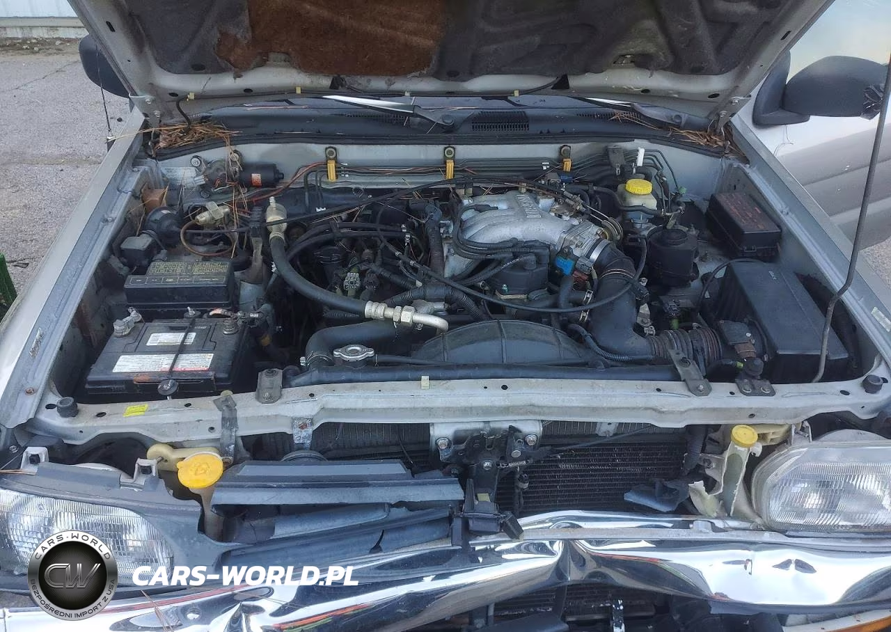 1998 Nissan Pathfinder Xe VIN:JN8AR05S4WW233975 - 11