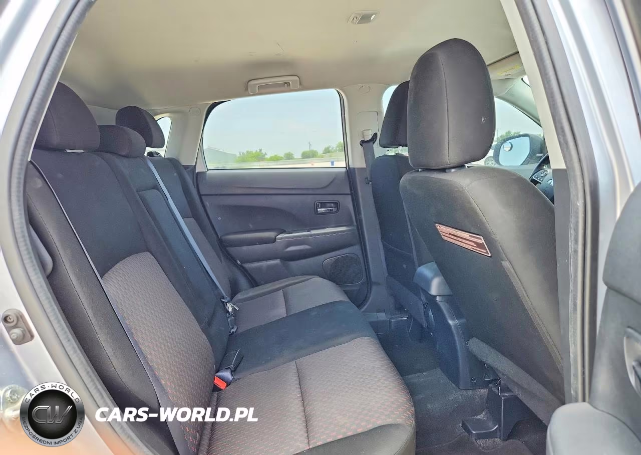 2017 Mitsubishi Outlander Sport Es VIN:JA4AP3AUXHZ025539 - 10