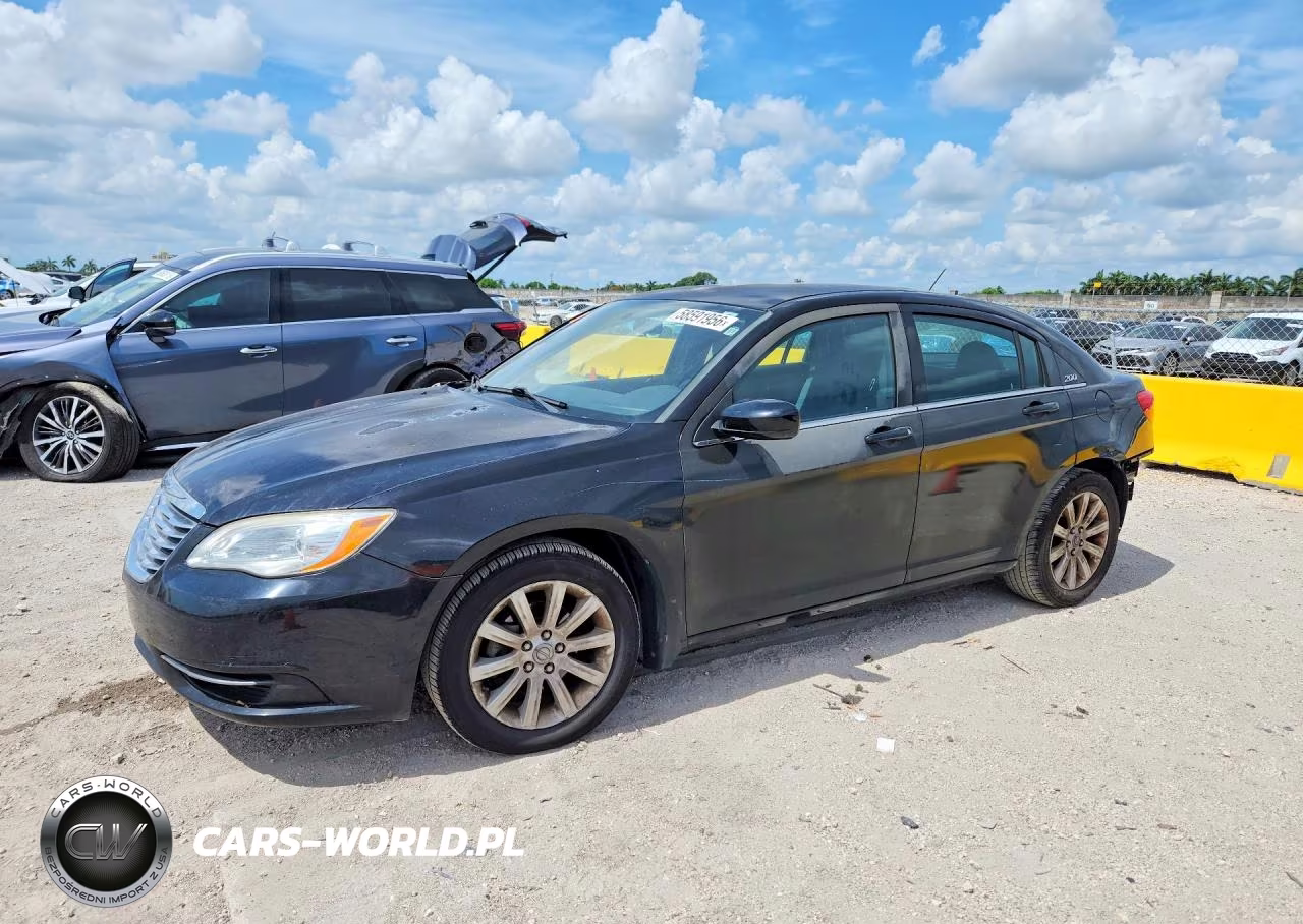 2011 Chrysler 200 Touring