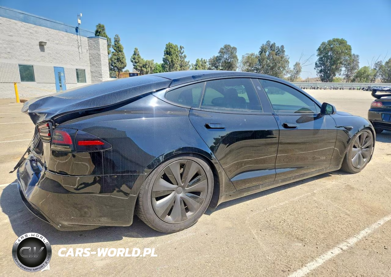 2023 Tesla Model S VIN:5YJSA1E5XPF499756 - 3