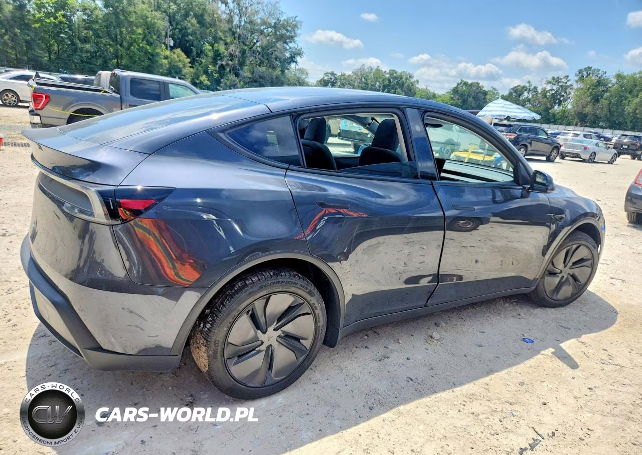 2026 Tesla Model Y VIN:7SAYGDED7TA620268 - 3