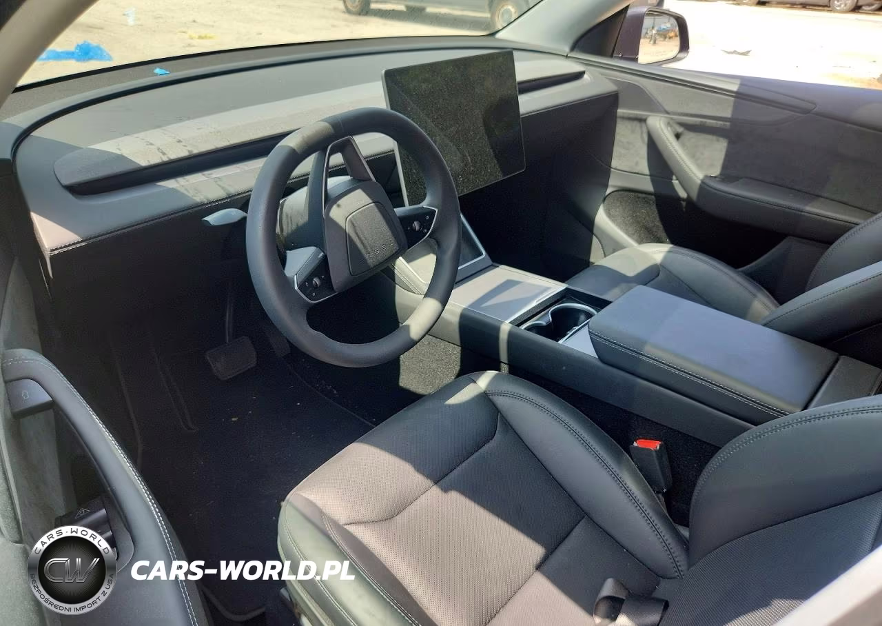 2026 Tesla Model Y VIN:7SAYGDED7TA620268 - 8
