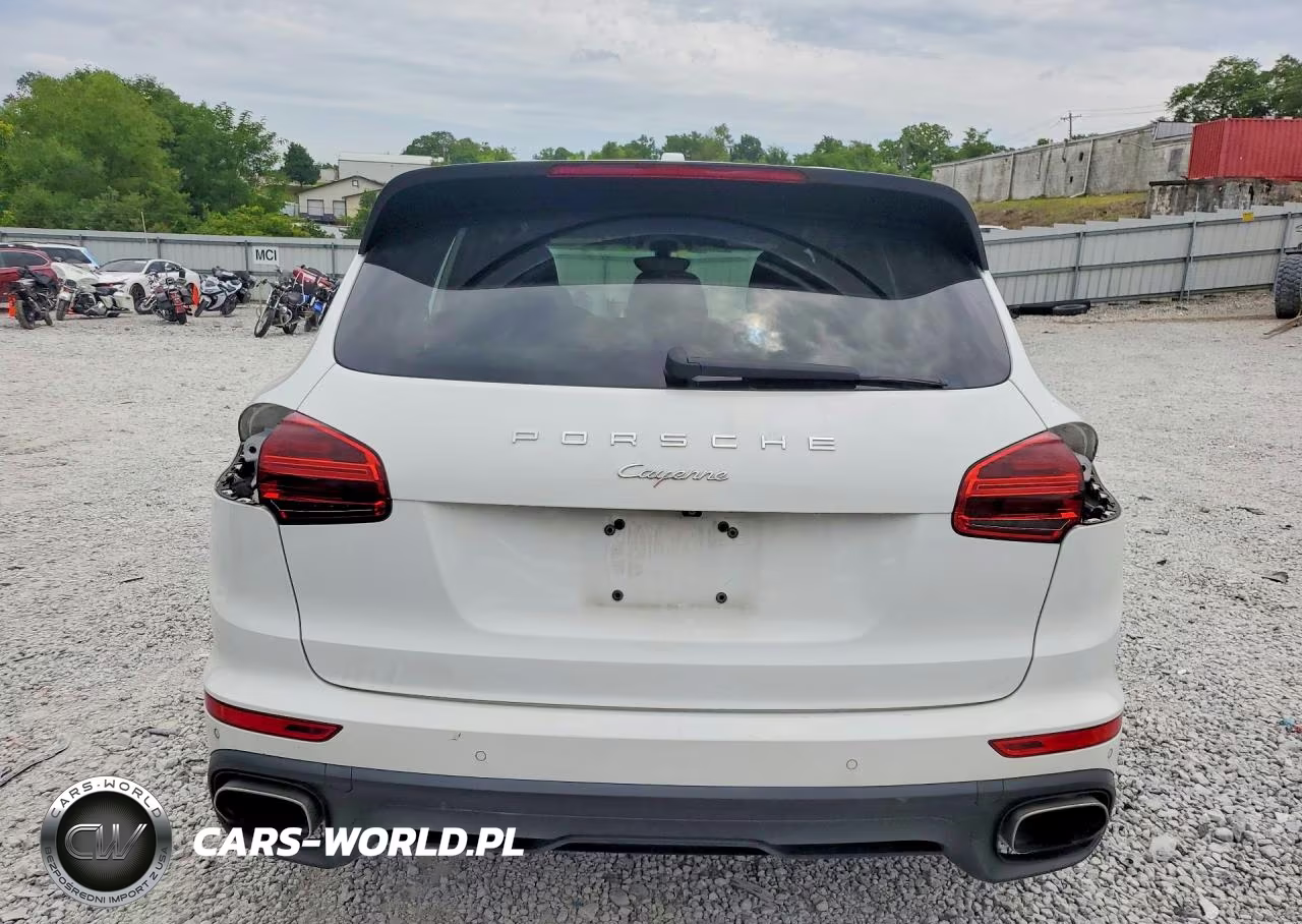 2016 Porsche Cayenne VIN:WP1AA2A2XGLA09096 - 6