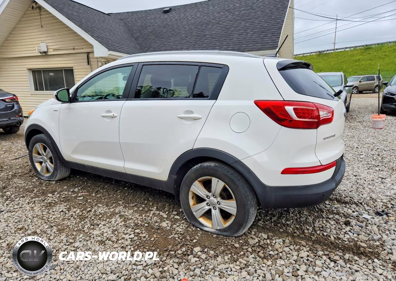 2013 Kia Sportage Lx VIN:KNDPBCA22D7458517 - 2
