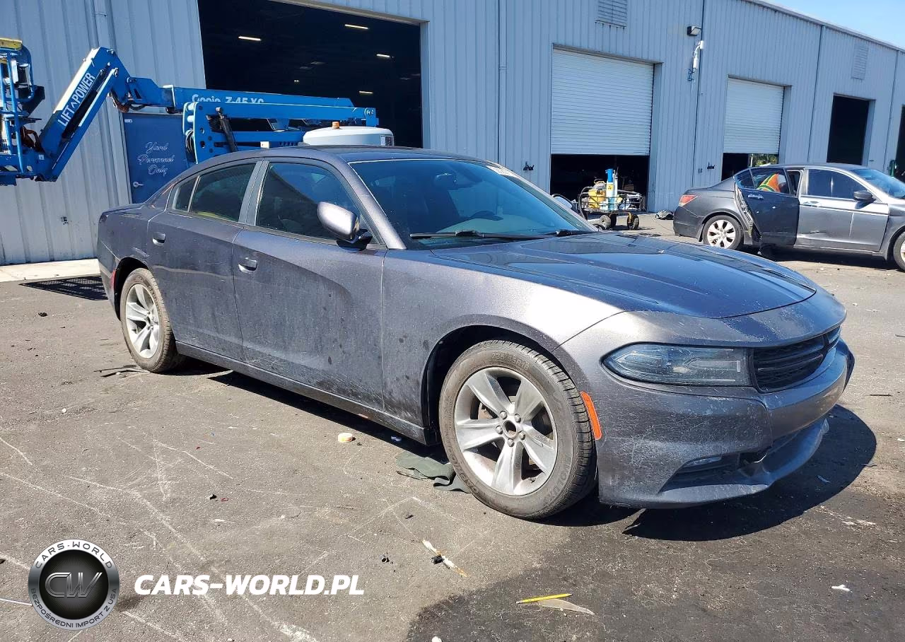 2016 Dodge Charger Sxt VIN:2C3CDXHGXGH125951 - 4