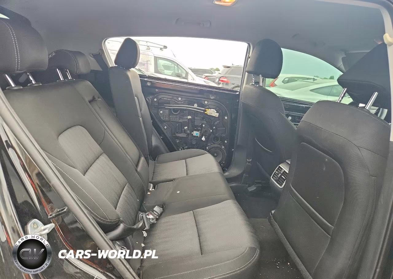 2021 Kia Sportage Lx VIN:KNDPMCACXM7846310 - 10