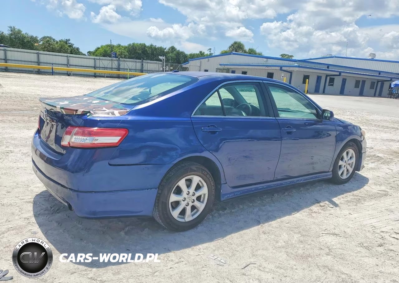 2011 Toyota Camry Le VIN:4T1BF3EK2BU631472 - 3