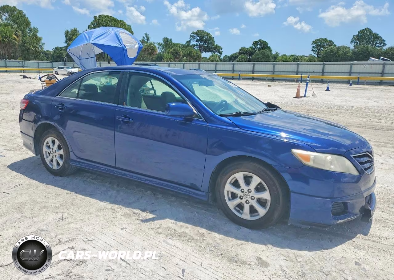 2011 Toyota Camry Le VIN:4T1BF3EK2BU631472 - 4
