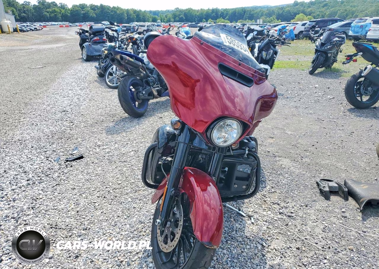 2018 Harley-Davidson Flhxs Street Glide Special VIN:1HD1KRC18JB635723 - 2