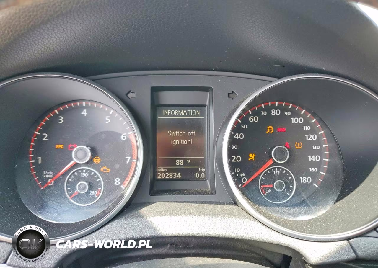 2011 Volkswagen Gti VIN:WVWGD7AJ2BW224261 - 9