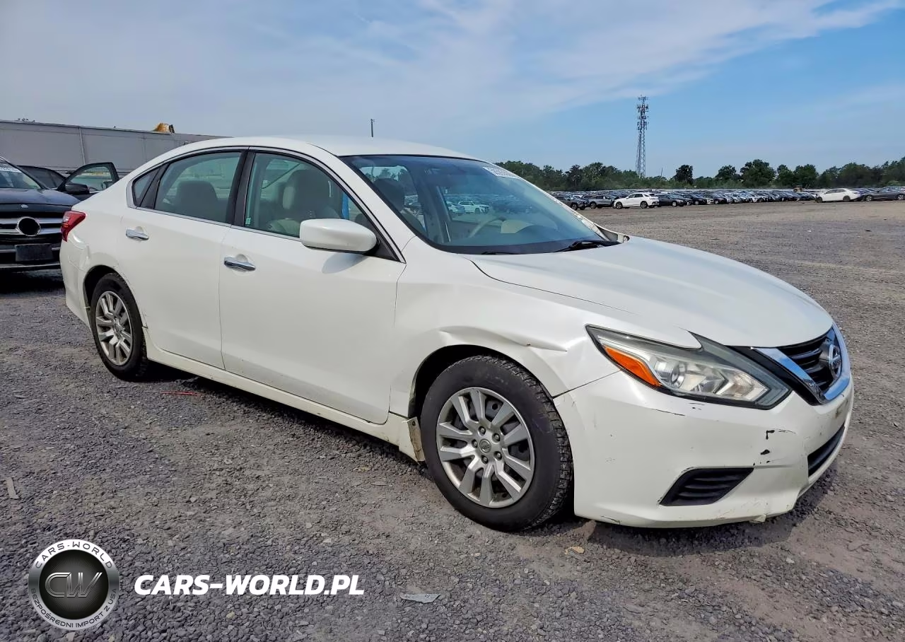 2016 Nissan Altima 2.5 S VIN:1N4AL3AP3GN358043 - 4
