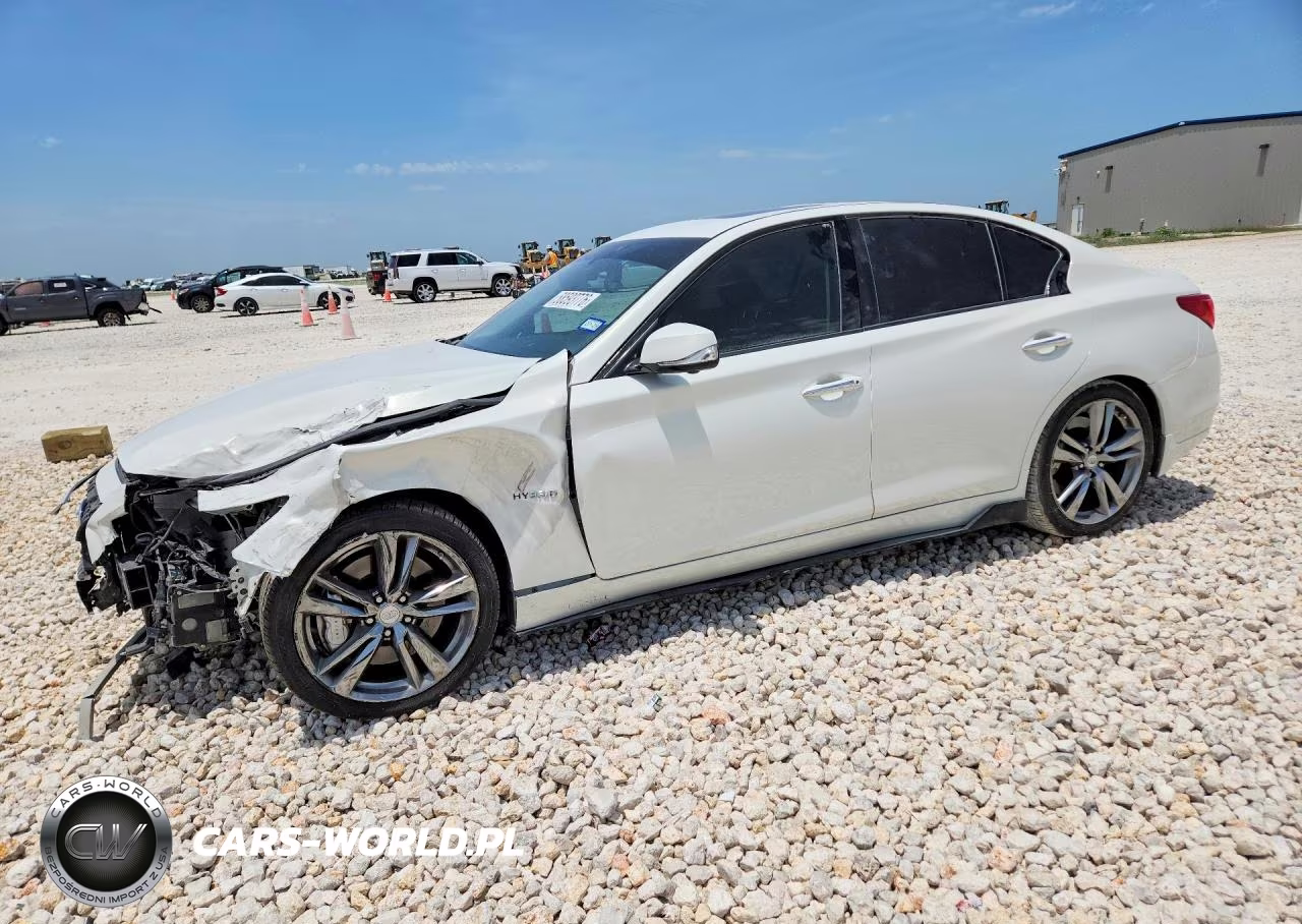 2014 Infiniti Q50 Hybrid Sport