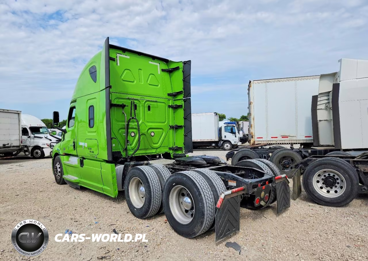 2018 Freightliner Cascadia 126 VIN:3AKJHHDRXJSJL1051 - 3