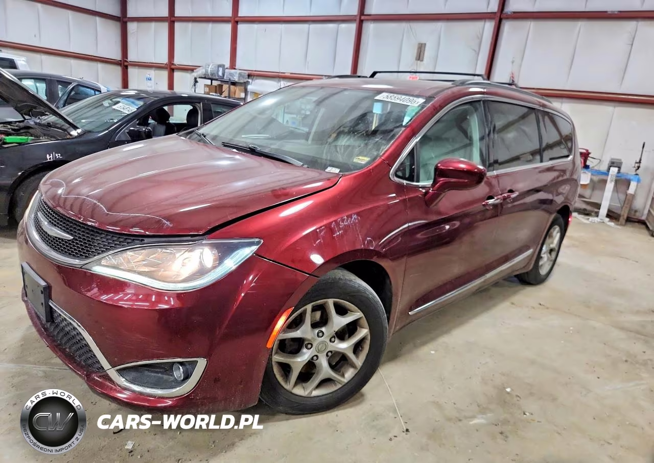 2017 Chrysler Pacifica Touring L – zdjęcie 1 z 13