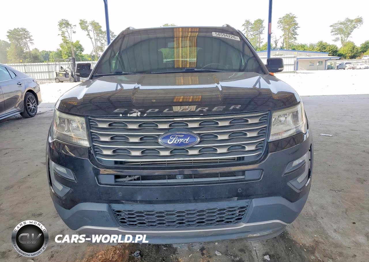2017 Ford Explorer Sport VIN:1FM5K8GT3HGC10430 - 5